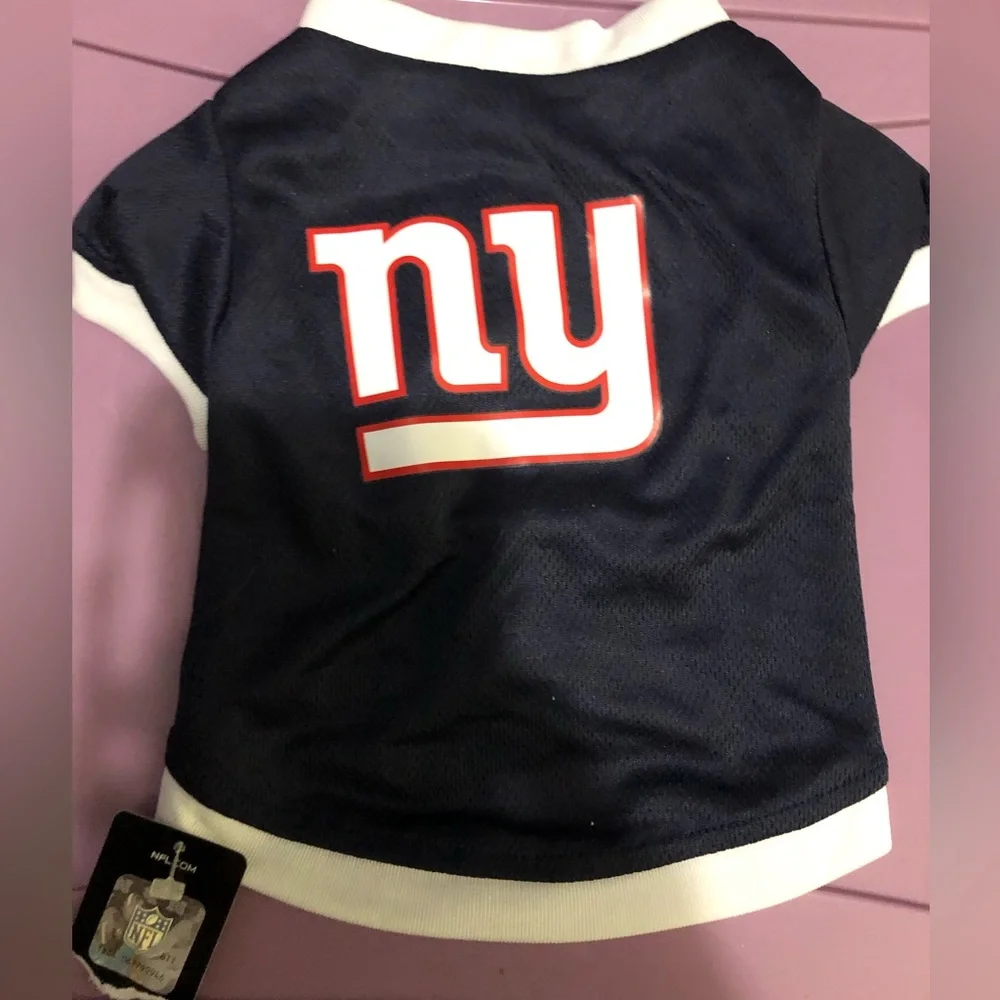 dog 🐶 NFL NY Giants 🏈 outfit 🐾